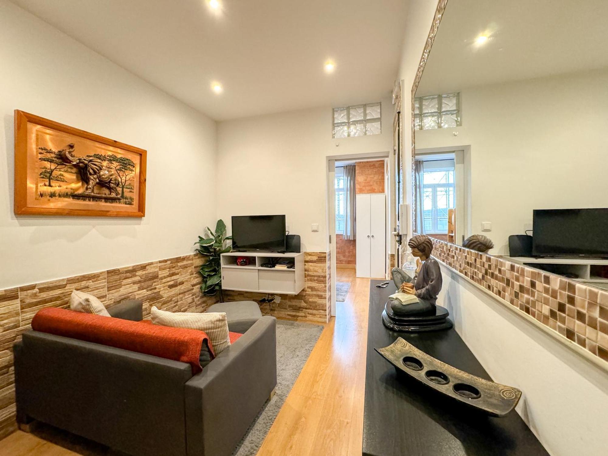 Quiet And Cozy, Easy Access To Lisbon Highlights #1880アパートメント エクステリア 写真